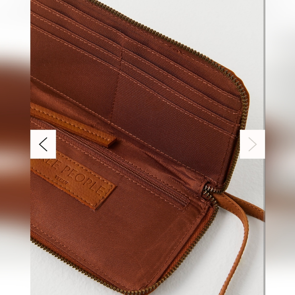 Free People vegan leather wristlet/wallet - Picture 2 of 5